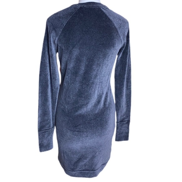 45. Athleta Velour Dress with Tulip Hem Gray Size XXS Fits XS Also - Picture 6 of 7